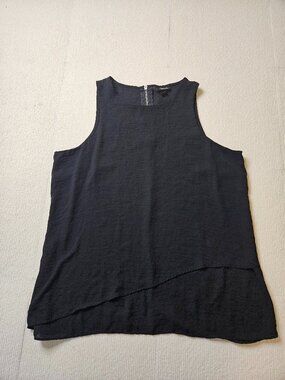 A.N.A. A New Approach black sleeveless blouse - size Large